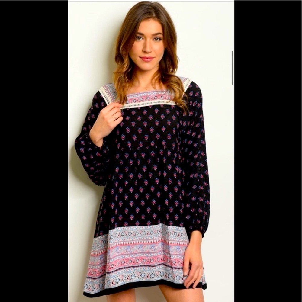Long Sleeve Handkerchief Pattern Trapeze Dress